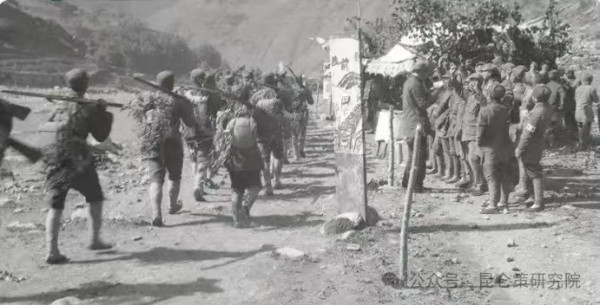 重温毛主席87年前的抗大之约：我们将来要永远以革命的面目相见！