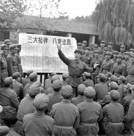 热烈庆祝由毛泽东主席缔造、中国共产党领导的伟大的中国人民解放军建军九十一周年!