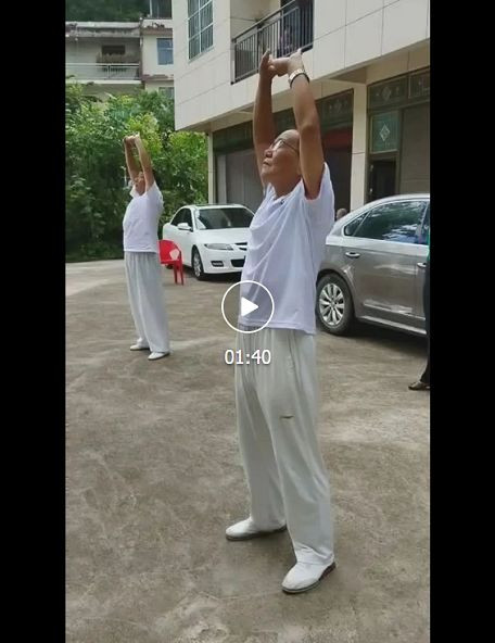 避暑谋道“南街村式的生活”：共有、共建、共享