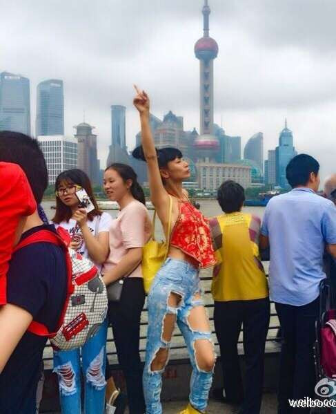 黎阳：刘亚洲侮辱国歌绝非巧合