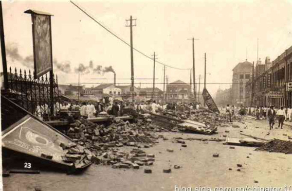 超级工程一览：民国范儿——姜文这番话，为何让公知张鸣勃然大怒？