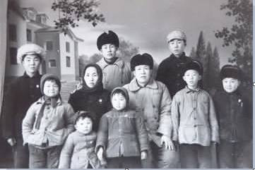 劳动者强烈呼吁:工资应提高到毛泽东时代的水平