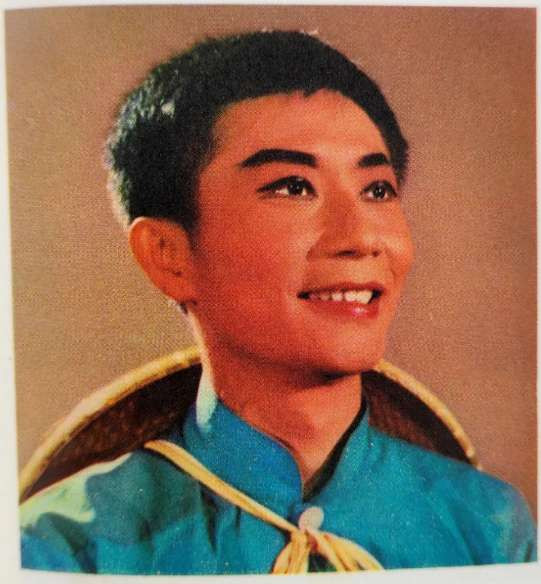 化妆造型图：革命现代舞剧《红色娘子军》精装版资料（1）