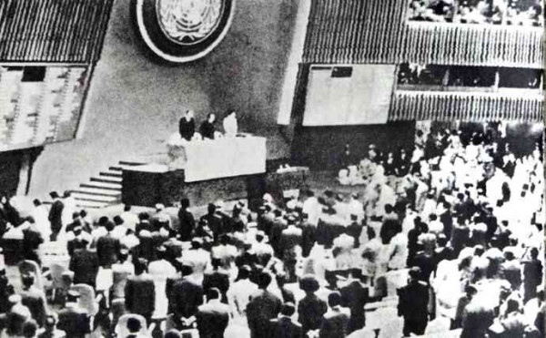 缅怀毛主席——世界人民的毛泽东（综合）