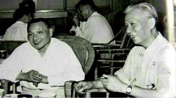 庆五一，新中国工程掠影