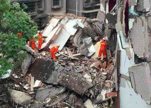 张宏良:道德崩溃是房倒桥塌的根本原因