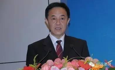 又一只大老虎被抓，儿子家中搜出三亿人民币现金！