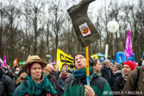 为人类，为孩子，为未来，德国爆发大规模反转基因反孟山都示威游行！