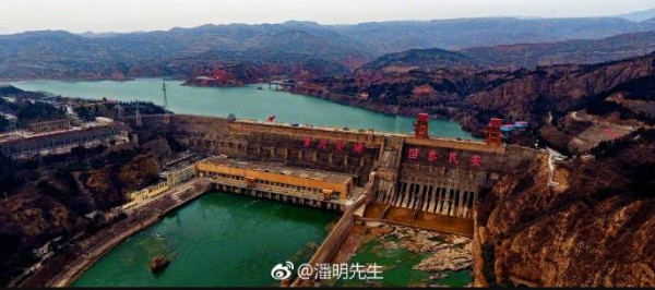 历史上的今天:1957年4月13日,黄河上的三门峡水利枢纽工程正式开工