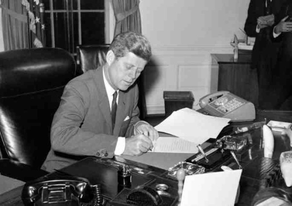 新中国工业革命与世界工业化回眸(八)