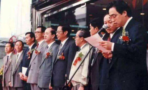 张宏良：国企私有化改革的一曲沉重悲歌