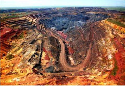 张宏良:中华民族再次到了最危险的时候(2006年)