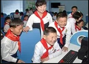 朝鲜万景台少年团夏令营里愉快生活