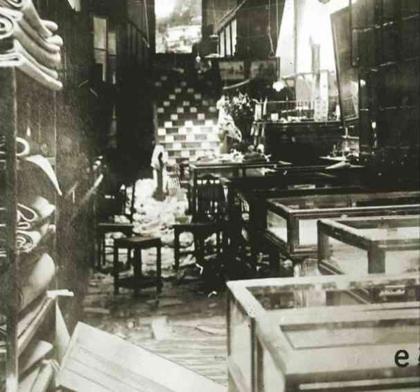 超级工程一览：民国范儿——姜文这番话，为何让公知张鸣勃然大怒？