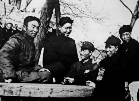陶鲁笳 | 亲历者：建国初在合作社问题上的毛刘分歧