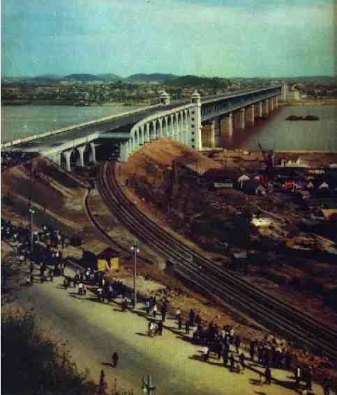 激情岁月！共和国留下父辈们创业的足印（4）