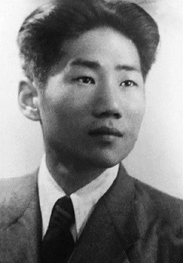 郭松民 | 73年了,他仍在前线……