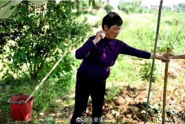 胡国庆：丈夫煤窑打工患尘肺病，她走两次被骗钱骗感情后绝望归家