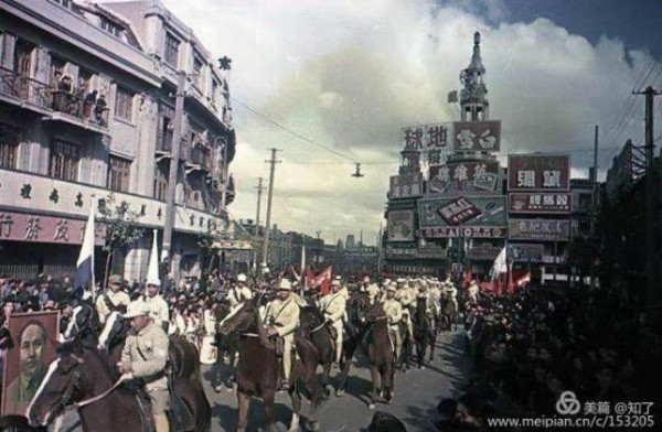 1949年5月27日上海解放了！