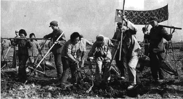 激情岁月！共和国留下父辈们创业的足印（14）