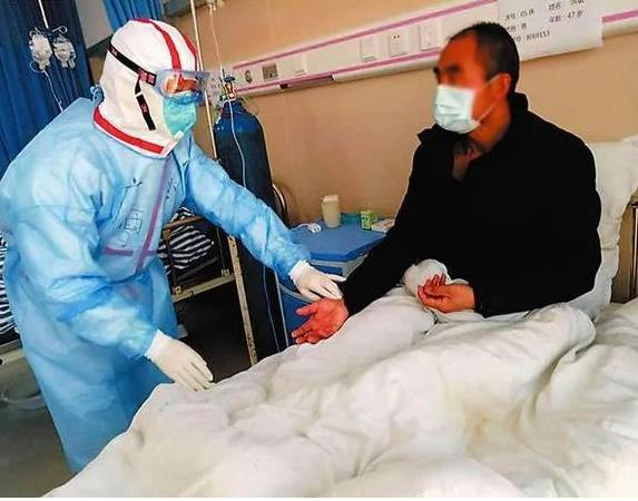 国新办发布会：中医药是人类抗疫的重要武器，愿与各国分享并提供支援
