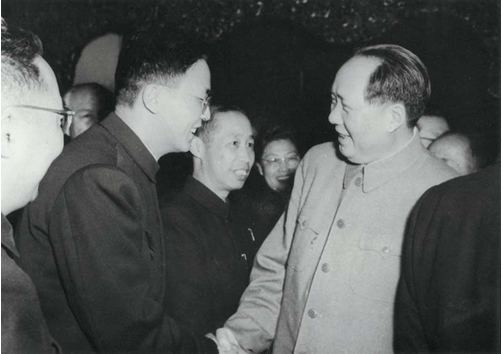 那些归国科学家将最好时光献给我们的祖国