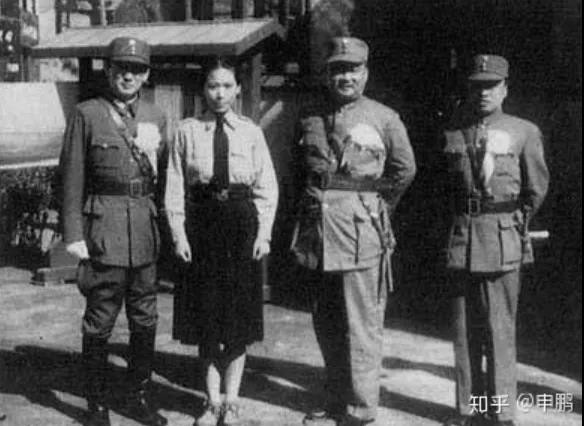 依旧反感《八佰》