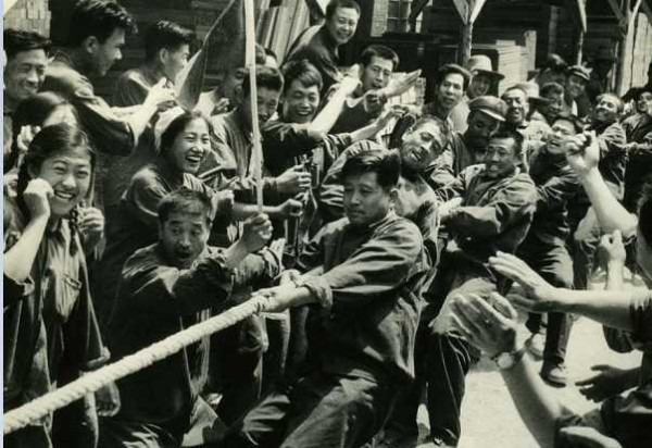 从包身工到打工人，百年的魔咒！