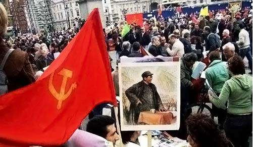 没有毛主席，中国人民是站不起来的