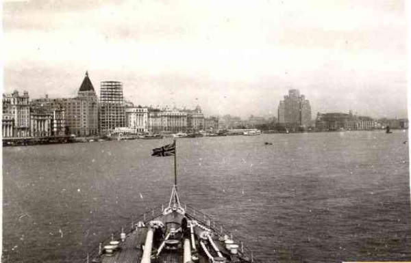 超级工程一览：民国范儿——姜文这番话，为何让公知张鸣勃然大怒？