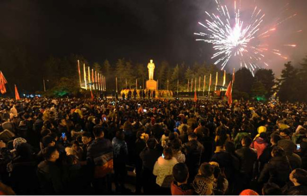 王宝强纪念毛爷爷 公知疯狂人身攻击 网友疯狂点赞