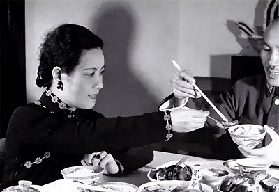 中国的农历春节曾经被废过一次