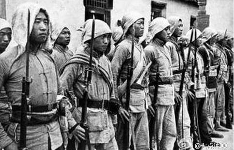 看看八爷是用什么装备打鬼子的