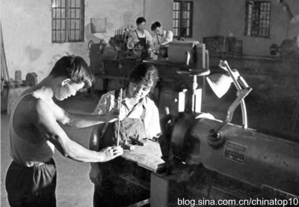 杜润生死了——看他们如何搞垮中国农村集体经济