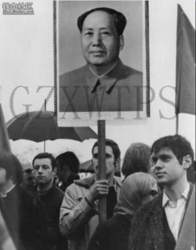 毛泽东晚年是改变中国和世界面貌的政治家