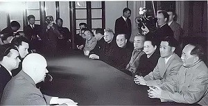 从“中苏论战”看毛主席对实用主义的批判