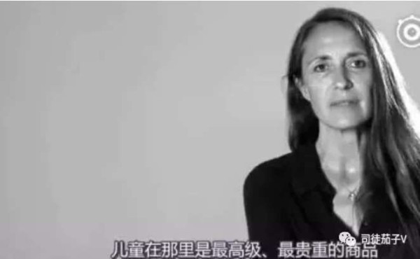 世界形形色色的性奴经历，揭秘性奴淫窟生活。你也许想不到，她们唯一见光的机会是卖淫...