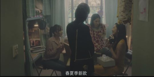 贫困大学生：他们面临的困境中，没钱只是第一道坎