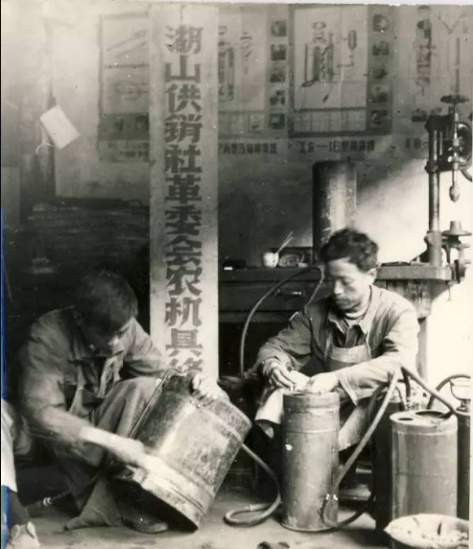 一组供销社的老照片，大家对供销社有什么回忆吗？ ​​​