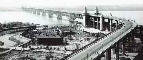 南京长江大桥建设实况美照流出，美呆了！