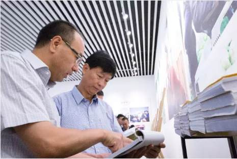 云南昭通市党政代表团到毕节考察