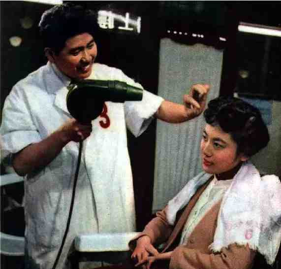 激情岁月！共和国留下父辈们创业的足印（4）