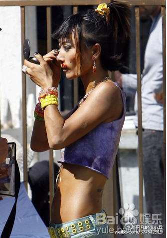 黎阳：刘亚洲侮辱国歌绝非巧合