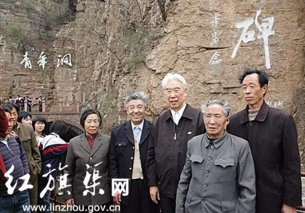 潜江书记冒险早武汉6天封城，想起了毛远新、杨贵等毛时代的好干部们