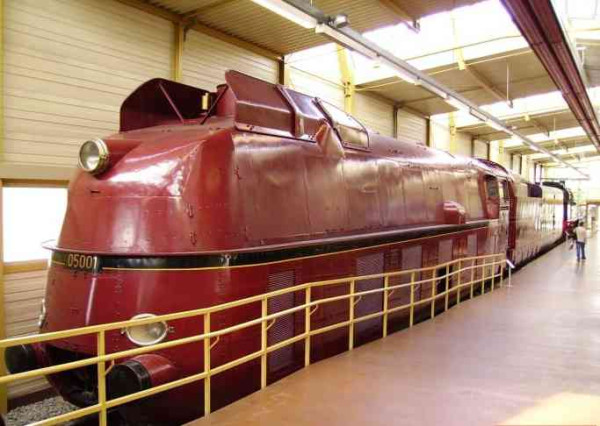 高铁风云——世界高速铁路百年史话