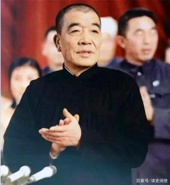 1977年，陈永贵副总理乘坐国产运十飞机，最后一次走出国门访问！