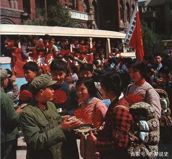 广阔天地，大有可为——记录当年知青下乡生活的珍贵彩色老照片