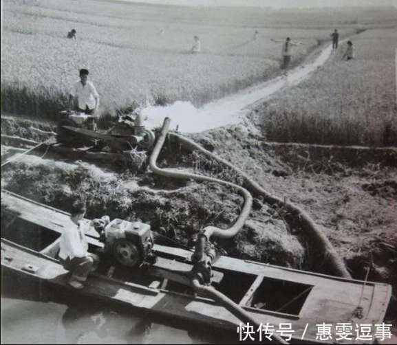 老照片:新中国70年代初期欣欣向荣的农村人民公社