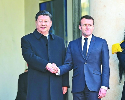 习近平同法国总统马克龙会谈