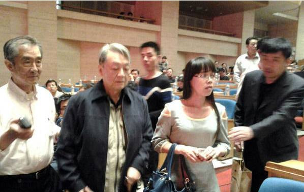 毛远新澄清：有人说毛主席让我接班这是瞎编